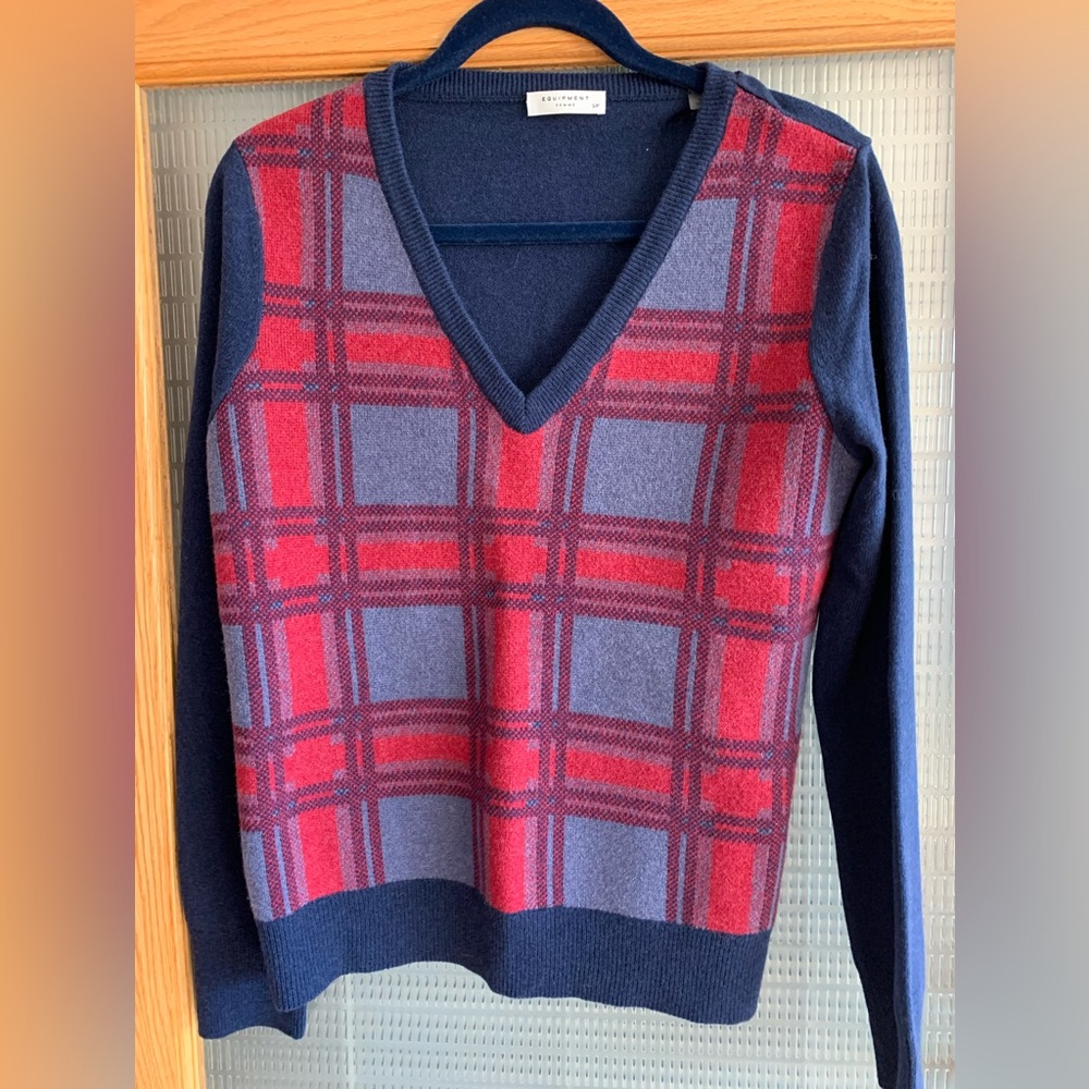 Equipment V-Neck Plaid Sweater - Small
